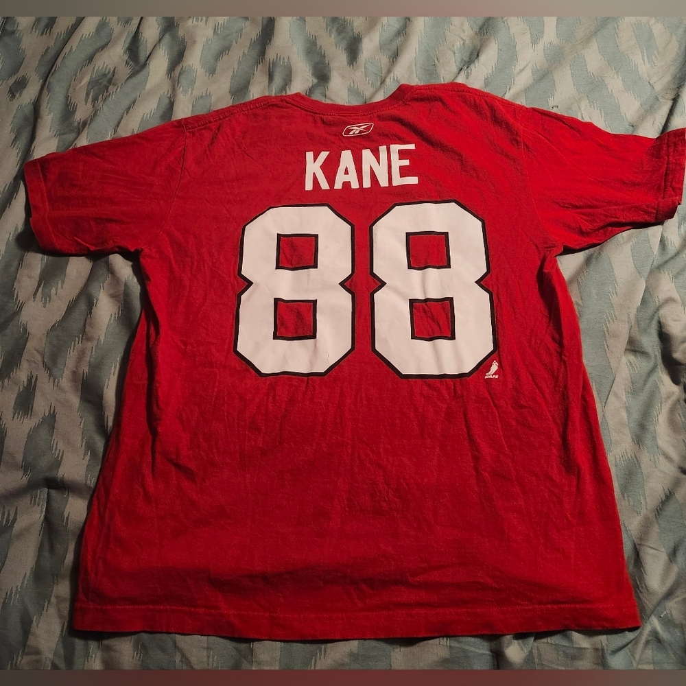 Vintage Reebok‎ NHL Chicago Blackhawks Patrick Kane Men's Size Large T-shirt